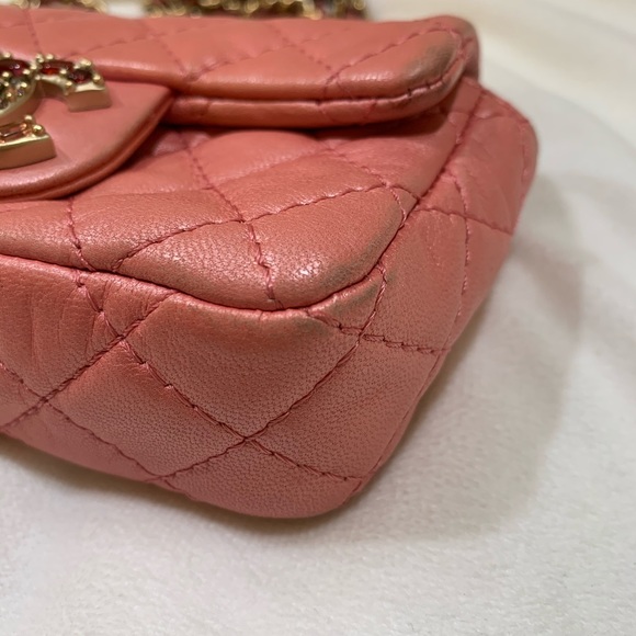 💞TRADED💞💯Authentic Chanel Mini Flap Bag Pink - Picture 4 of 16